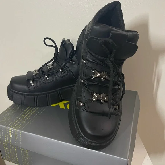 KOI Rimo Core Chunky Black Trainers Goth Rock Sz 9 NIB - Picture 4 of 13